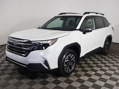 Used 2026 Subaru Forester Premium AWD/4WD image 7