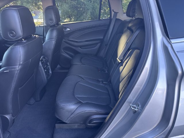 Used 2017 Buick Envision Essence FWD image 14