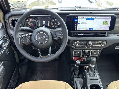 New 2026 Jeep Gladiator Sport AWD/4WD image 13