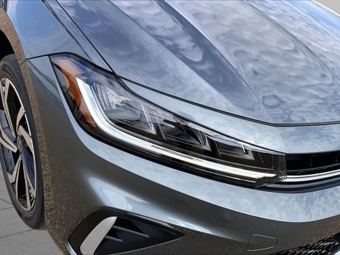 New 2026 Volkswagen Jetta SEL FWD image 11