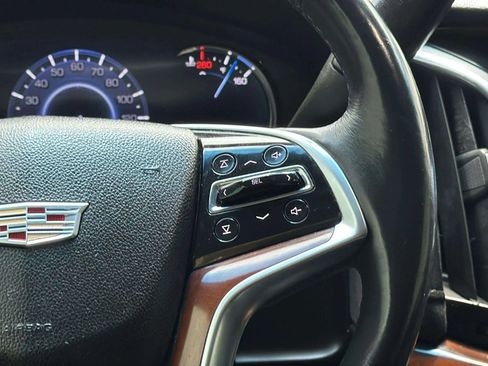 Used 2018 Cadillac Escalade ESV Luxury RWD image 26