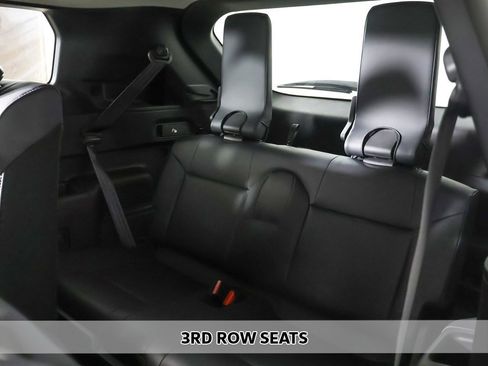 New 2026 Mitsubishi Outlander SE image 10