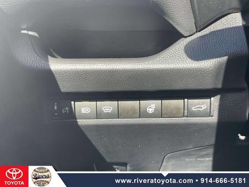 Used 2024 Toyota RAV4 XLE w/ Convenience Package AWD/4WD image 22