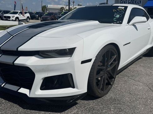 Used 2014 Chevrolet Camaro SS w/ RS Package RWD image 3
