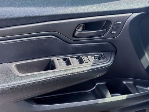 Certified 2022 Honda Odyssey EX-L image 16