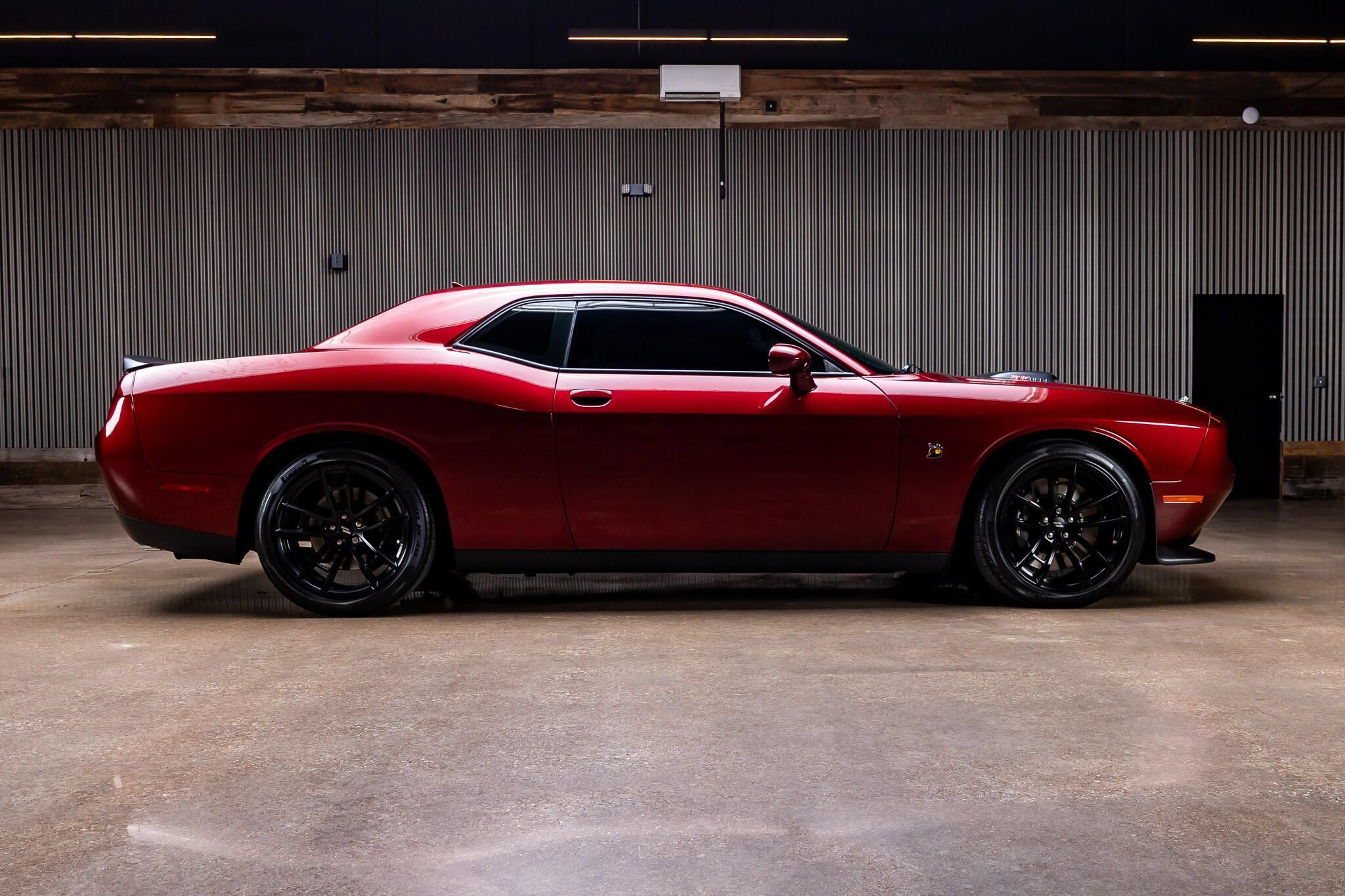 Used 2022 Dodge Challenger R/T Scat Pack w/ Shaker Package RWD image 10