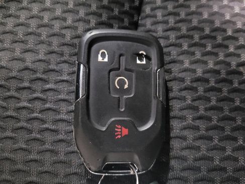 Used 2023 GMC Terrain SLE w/ Driver Convenience Package AWD/4WD image 32