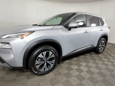 Used 2023 Nissan Rogue SV AWD/4WD image 11
