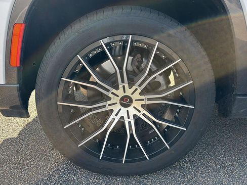 Used 2022 Jeep Wagoneer Series II w/ Convenience Group I image 7