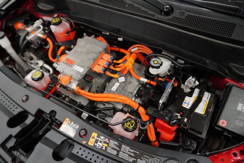 Used 2023 Chevrolet Bolt EUV Premier FWD image 43
