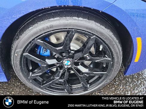 New 2026 BMW 330i xDrive Sedan w/ M Sport Package image 9