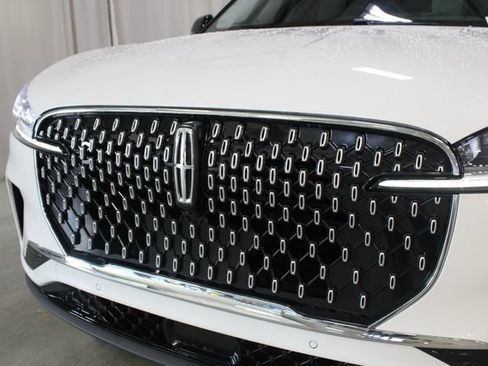 New 2026 Lincoln Aviator Reserve AWD/4WD image 62