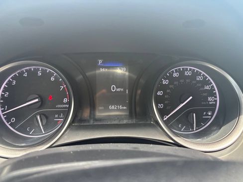 Used 2024 Toyota Camry SE FWD image 21