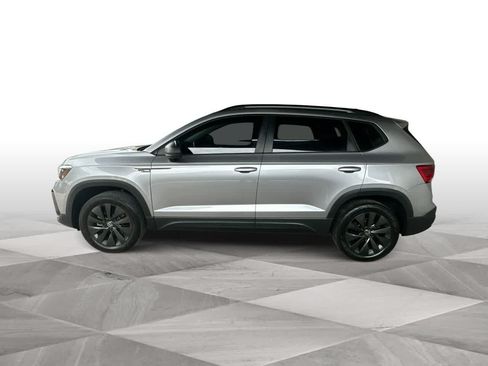 Used 2024 Volkswagen Taos S FWD image 5