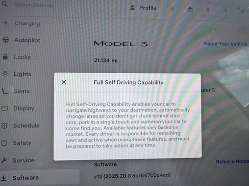 Used 2023 Tesla Model 3 Standard Range image 22