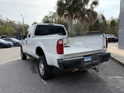 Used 2009 Ford F350 4x4 SuperCab Super Duty image 3