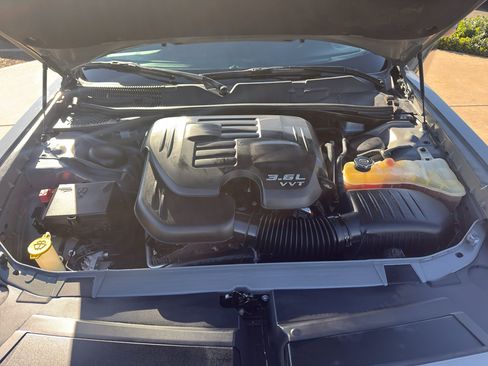 Used 2018 Dodge Challenger SXT w/ Blacktop Package image 12