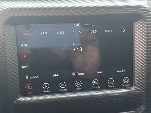 Used 2021 Jeep Wrangler Unlimited Willys image 18