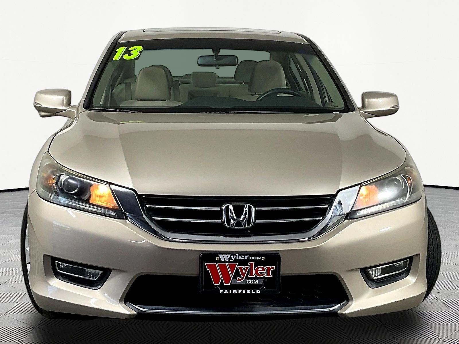 Used 2013 Honda Accord EX image 2