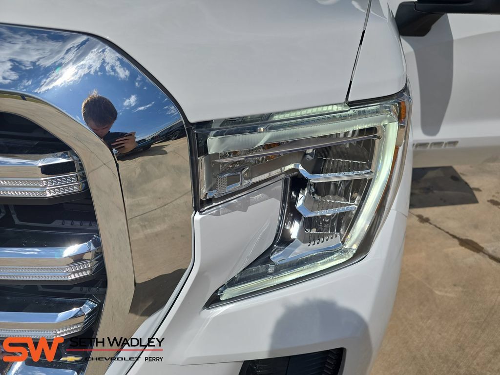 Used 2022 GMC Sierra 1500 SLE AWD/4WD image 32