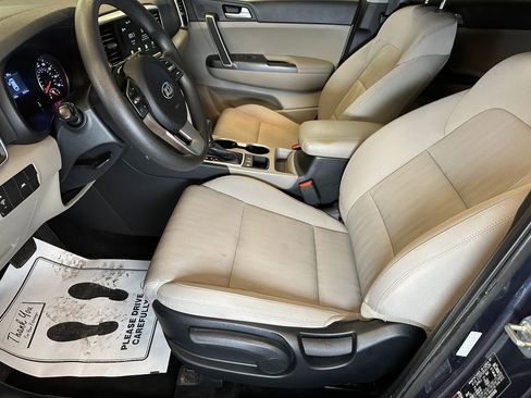 Used 2022 Kia Sportage LX image 20