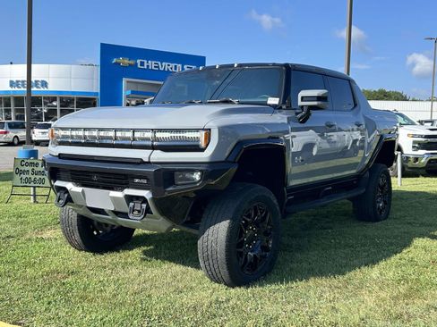Used 2024 GMC Hummer EV 2X AWD/4WD image 3