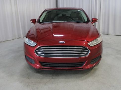 Used 2014 Ford Fusion SE FWD image 24