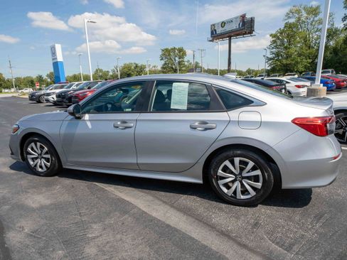 Used 2023 Honda Civic LX image 4