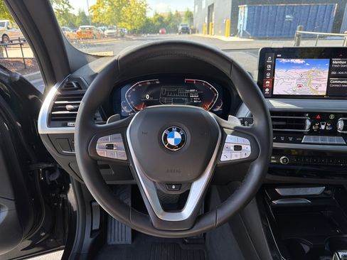 Used 2024 BMW X3 sDrive30i w/ Premium Package RWD image 18