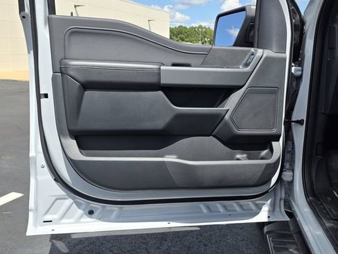 Used 2025 Ford F150 XLT w/ Equipment Group 302A MID RWD image 17