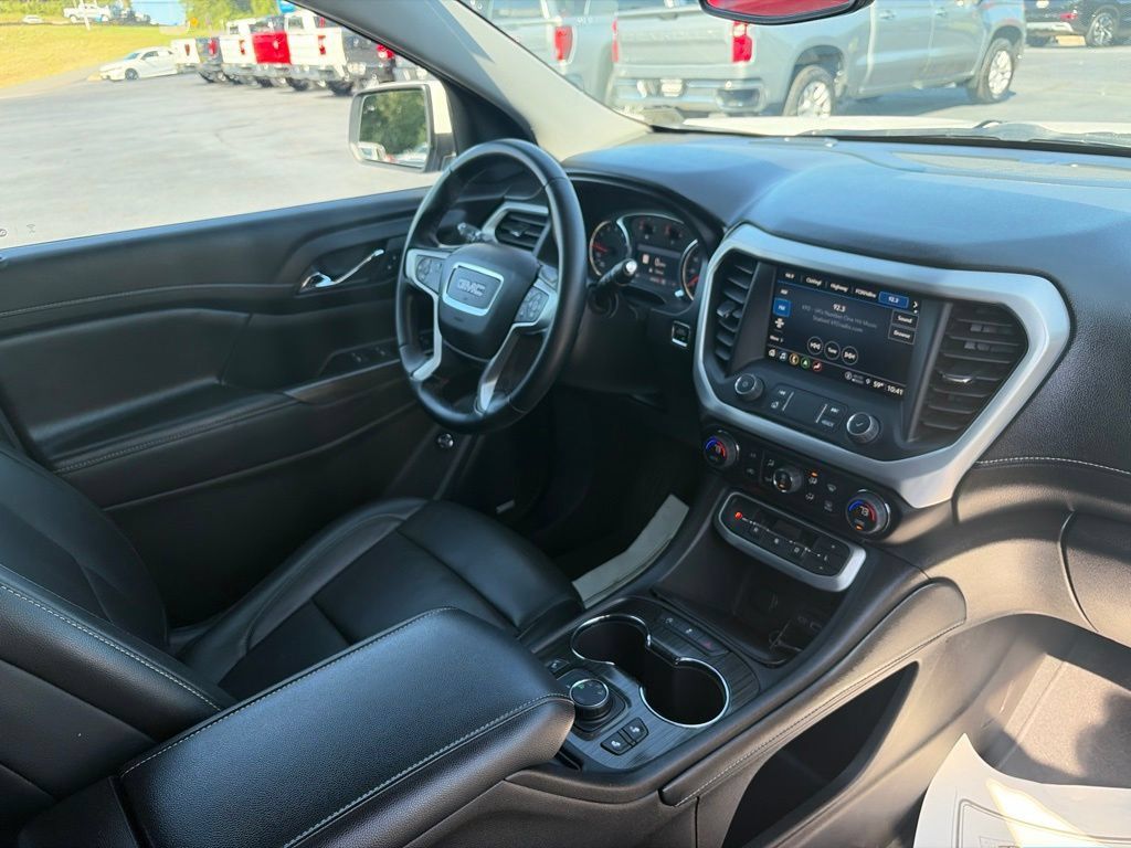 Used 2023 GMC Acadia SLT AWD/4WD image 37