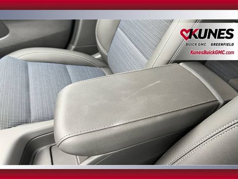 New 2026 Buick Envista Sport Touring w/ Convenience I Package FWD image 30