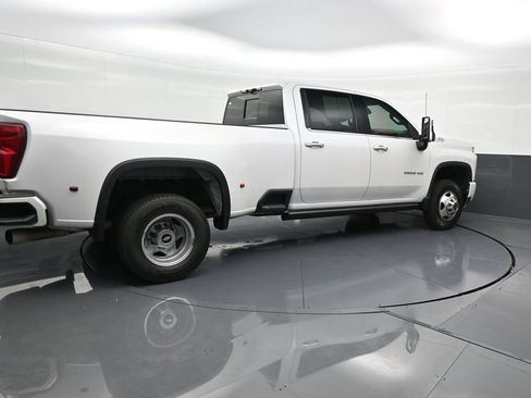 Used 2022 Chevrolet Silverado 3500 High Country image 5