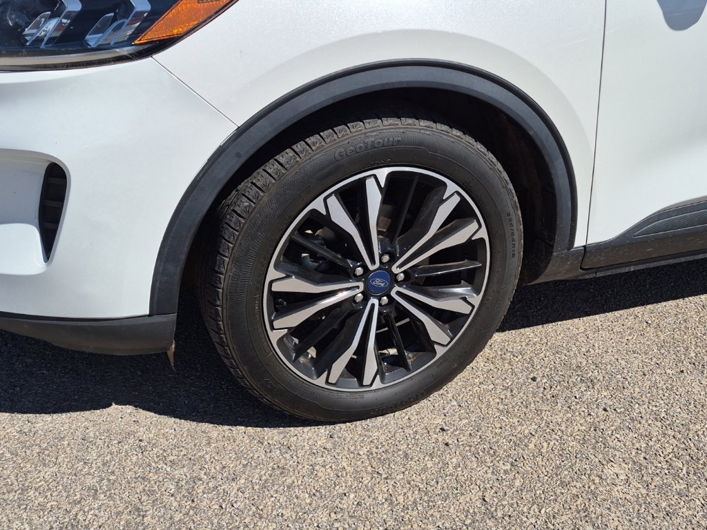 Used 2021 Ford Escape SE w/ SE Sport Appearance Package FWD image 7