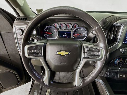 Used 2022 Chevrolet Silverado 2500 LTZ w/ LTZ Convenience Package image 13