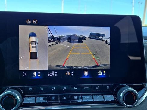 New 2026 Chevrolet Colorado ZR2 w/ Technology Package image 24