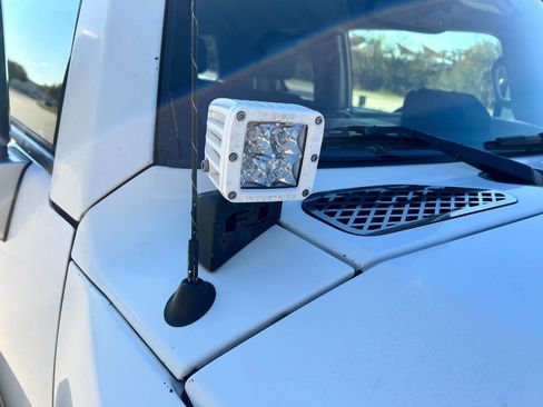 Used 2014 Toyota FJ Cruiser 4WD image 30