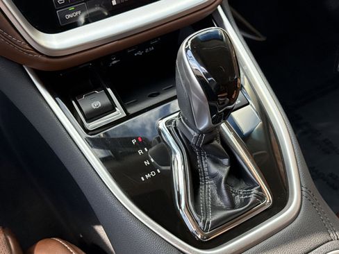 Used 2020 Subaru Outback Touring XT image 22