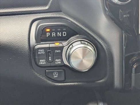 Used 2022 RAM 1500 Laramie w/ Sport Appearance Package AWD/4WD image 16