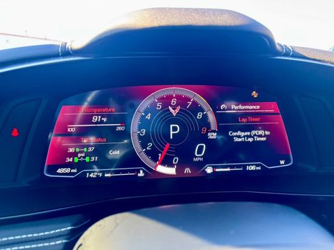 Used 2024 Chevrolet Corvette Z06 w/ Z07 Performance Package image 16