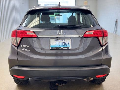 Used 2020 Honda HR-V LX image 6