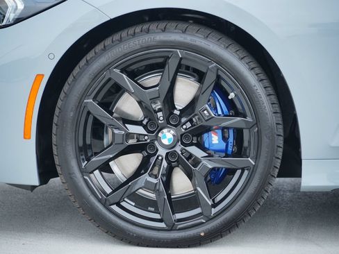 New 2026 BMW 330i Sedan w/ M Sport Package RWD image 5