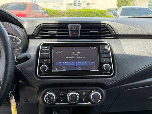 Used 2025 Nissan Versa S w/ Trunk Package FWD image 28