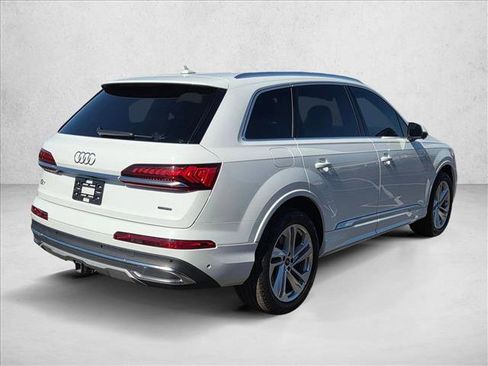 Used 2023 Audi Q7 3.0T Premium w/ Convenience Package image 5
