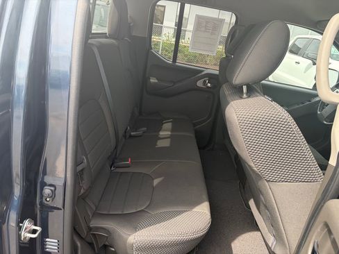 Used 2019 Nissan Frontier PRO-4X AWD/4WD image 29