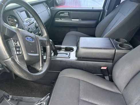 Used 2017 Ford Expedition EL XL w/ Equipment Group 101A AWD/4WD image 19