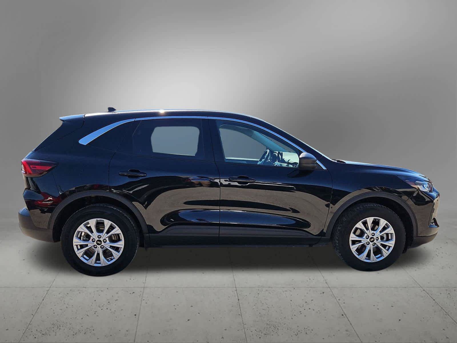 Used 2024 Ford Escape Active AWD/4WD image 7