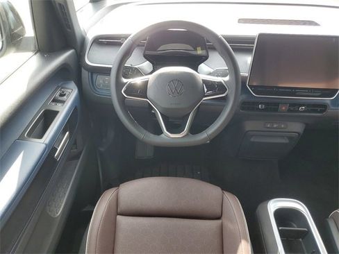 New 2025 Volkswagen ID. Buzz Pro S image 16