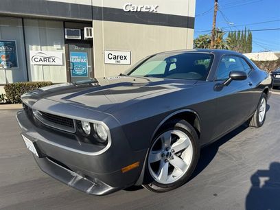 Used 2012 Dodge Challenger SXT