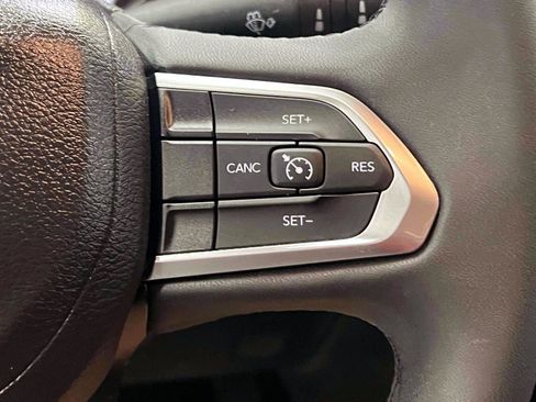 Used 2022 Jeep Compass Latitude AWD/4WD image 22